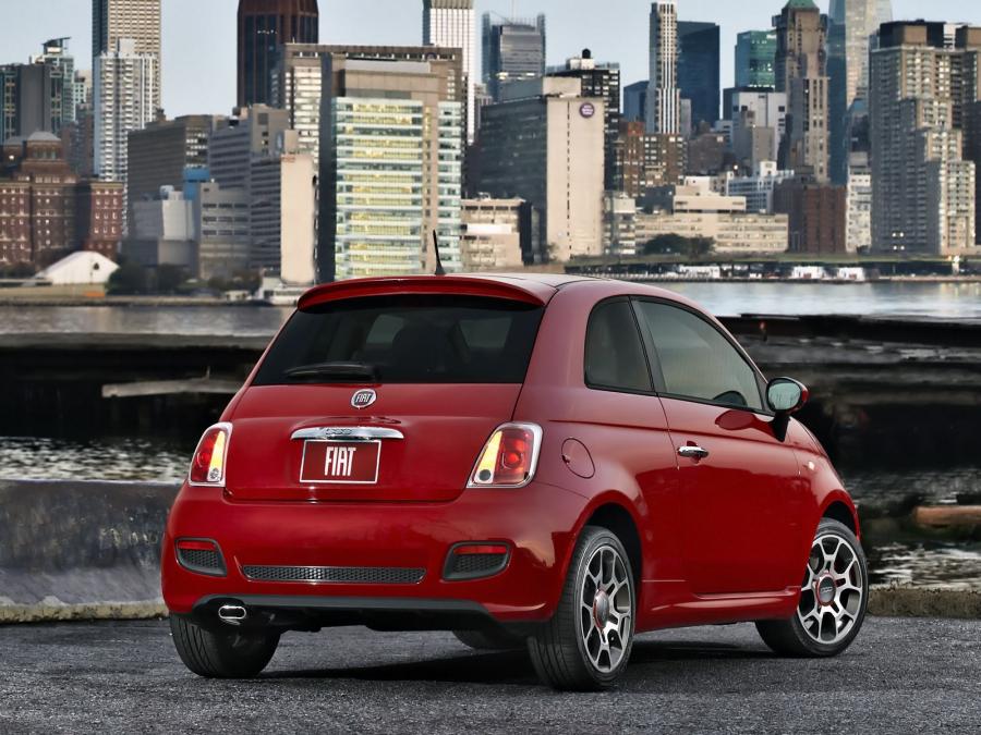  Fiat 500 Sport 2011 года  (US) (фото 2 из 20)